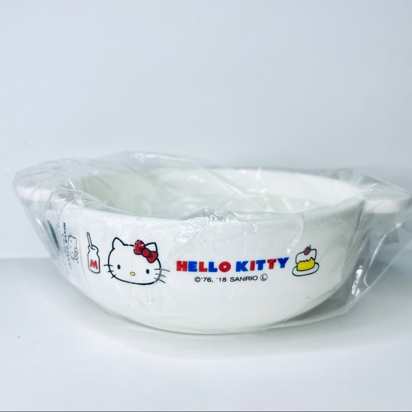 🎀 Hello Kitty Rice Bowl - Picture 2 of 6